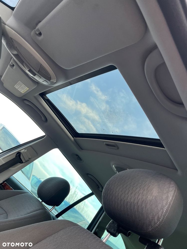 Mercedes-Benz Klasa E - 8