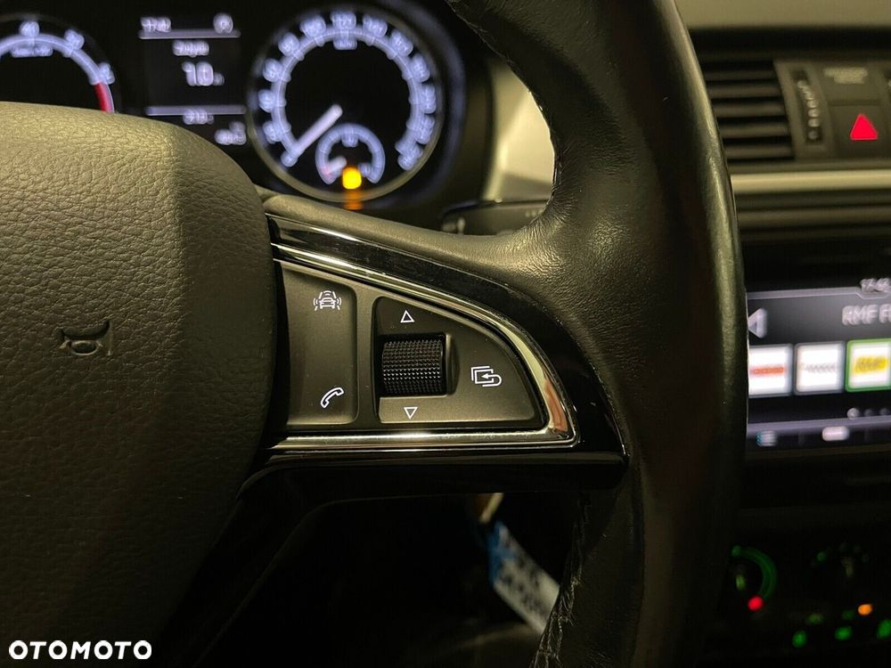 Skoda RAPID 1.0 TSI Ambition - 22