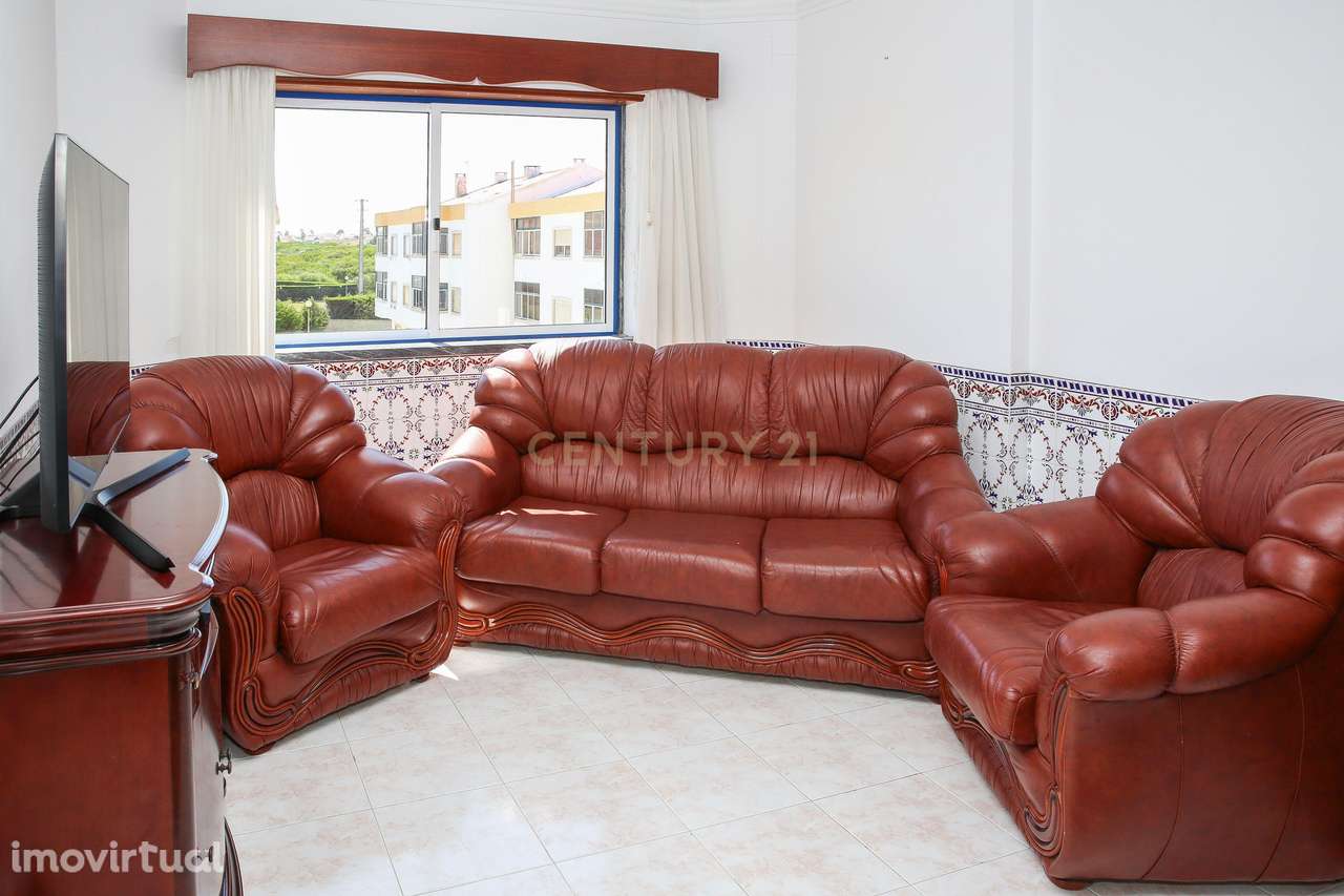 Apartamento T2+2 em aproveitamento de sótão – Santa Cruz - Grande imagem: 5/31