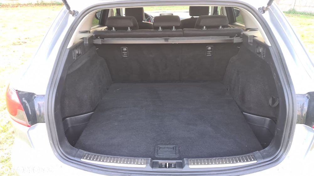 Mazda 6 - 12