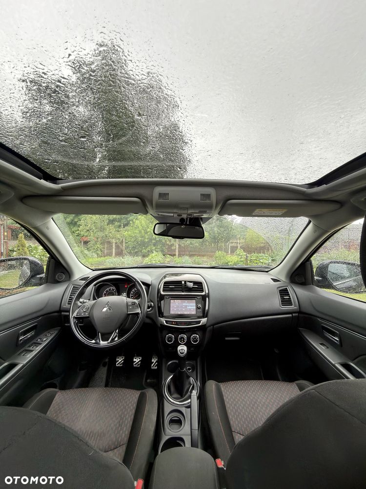 Mitsubishi ASX - 8