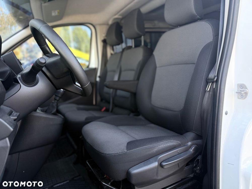 Renault Trafic Blue Grand Start - 12