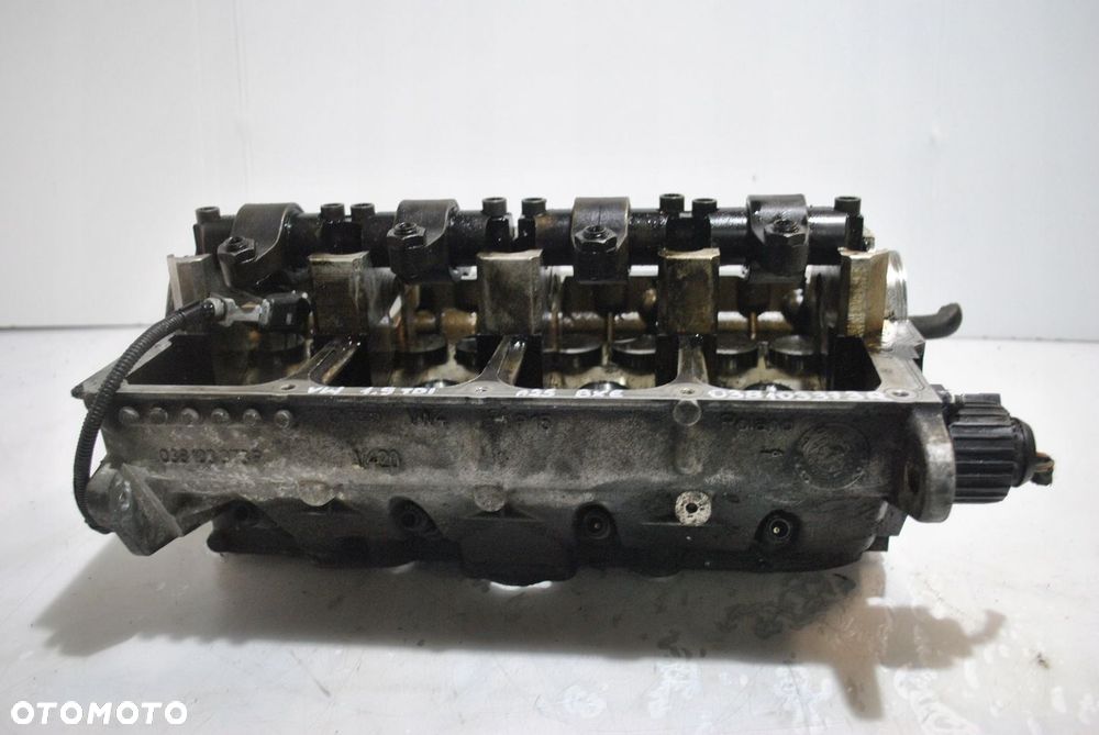 GŁOWICA SILNIKA VW 1.9TDI 2.0TDI BXE 038103373R - 2