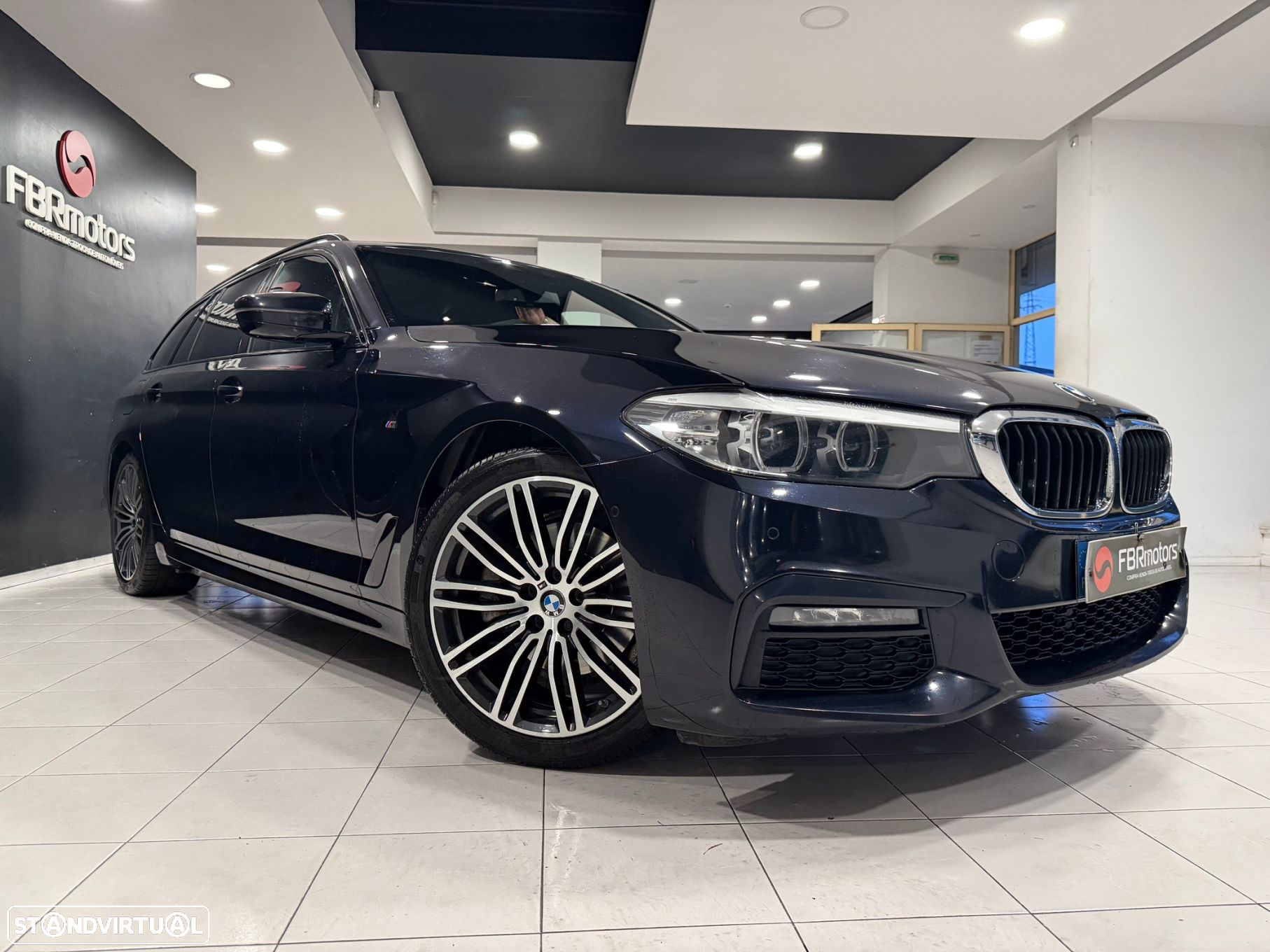 BMW 520 d Touring Aut. M Sport Edition - 3