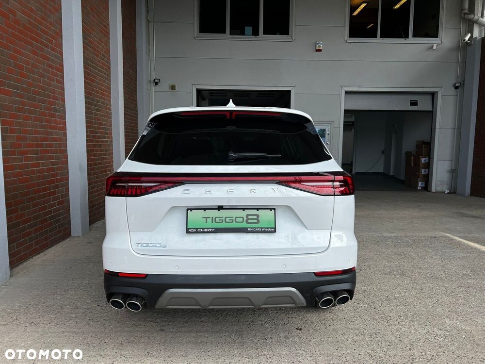 Chery Tiggo 8 1.6 T-GDI Comfort DCT - 11