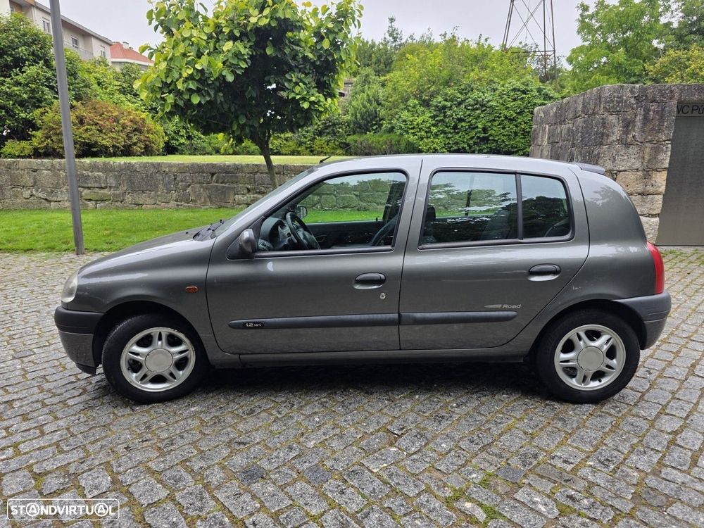 Renault Clio 1.2 Expression - 1
