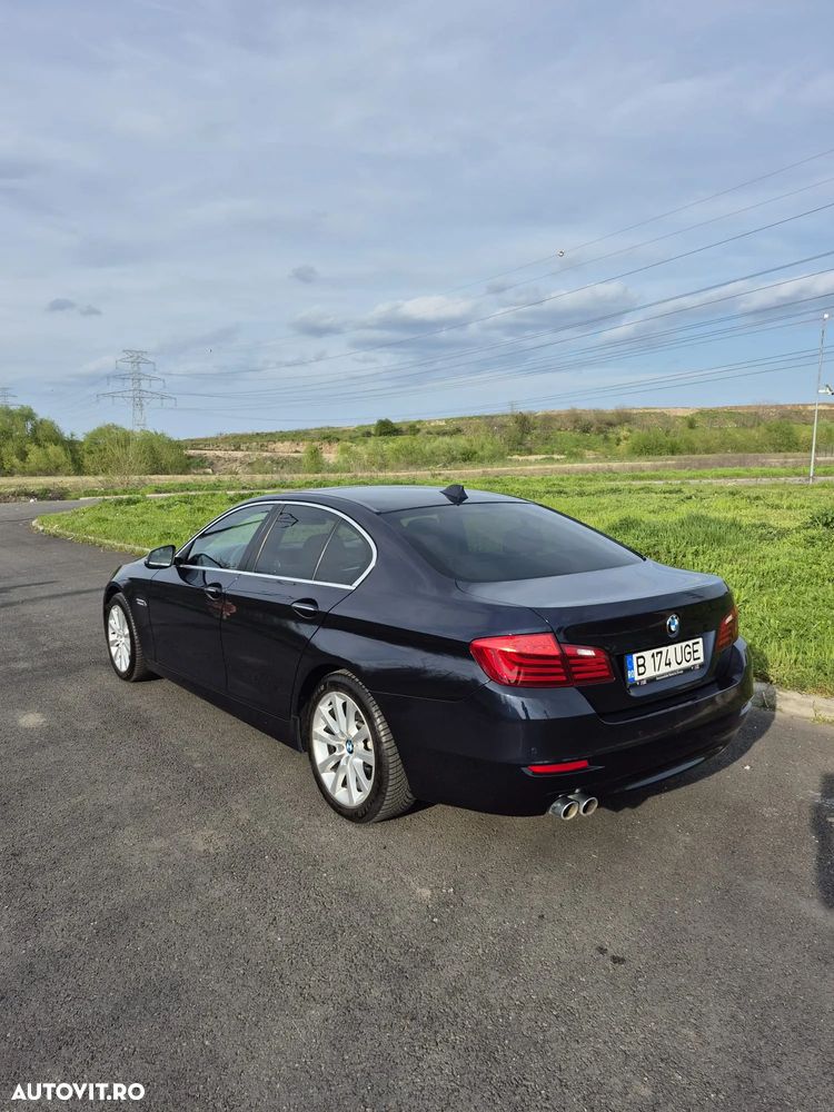 BMW Seria 5 525d xDrive AT - 6