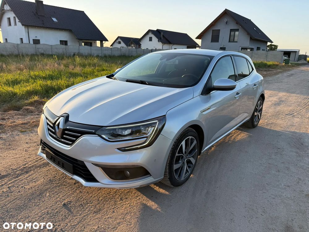 Renault Megane ENERGY dCi 110 EDC BOSE EDITION - 3