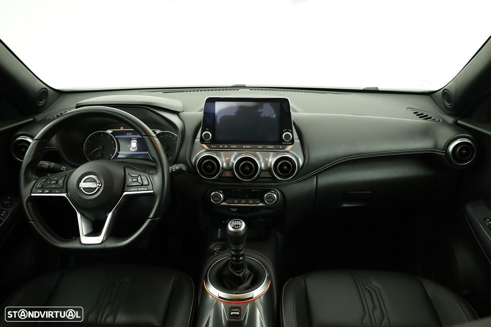 Nissan Juke 1.0 DIG-T Tekna — fotografia 8
