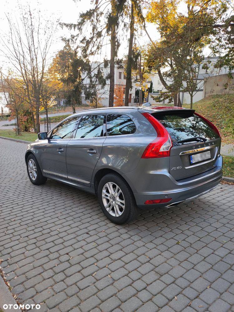 Volvo XC 60 - 10