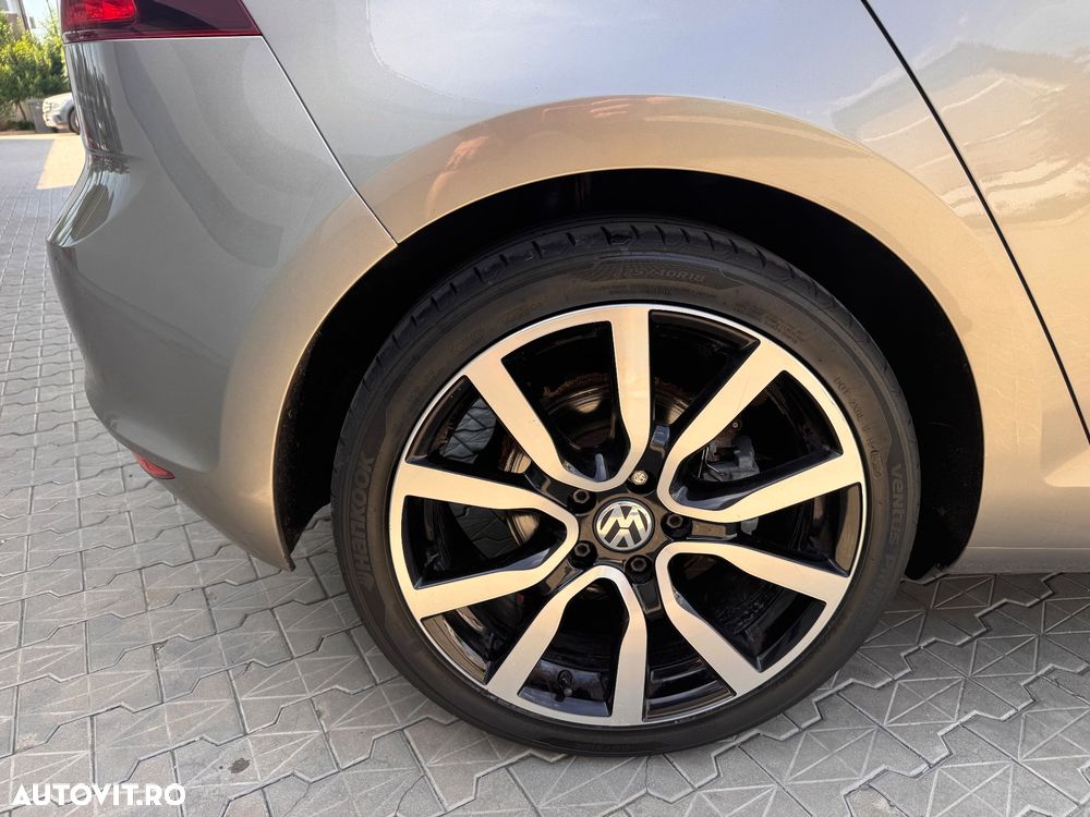 Volkswagen Golf 1.4 TSI BlueMotion Technology Cup - 20