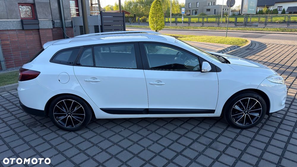Renault Megane ENERGY dCi 110 Start & Stop Dynamique - 11