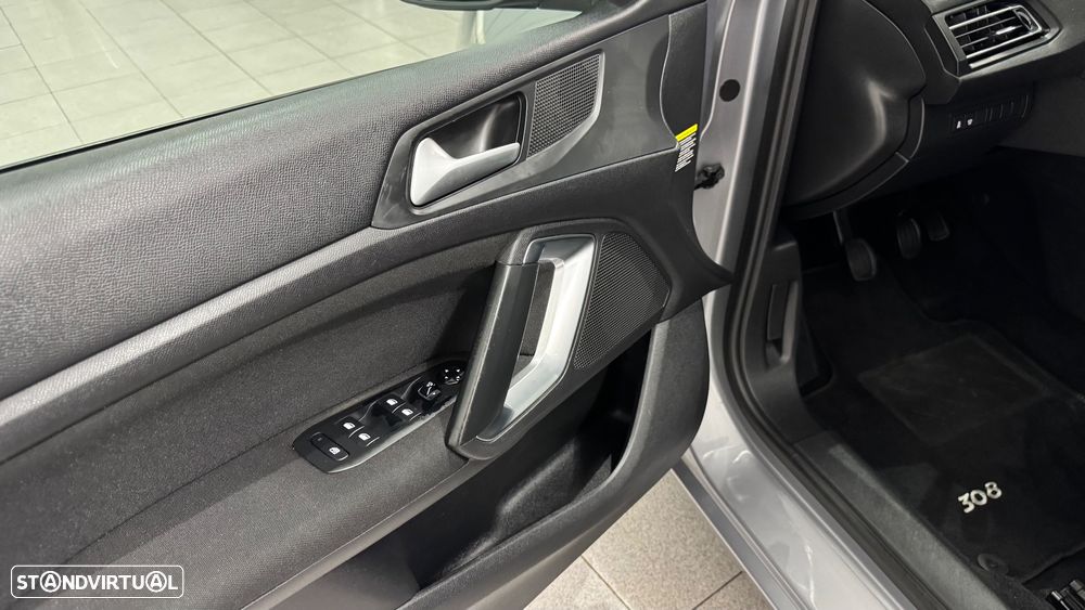 Peugeot 308 SW 1.6 BlueHDi Allure J17 - 28