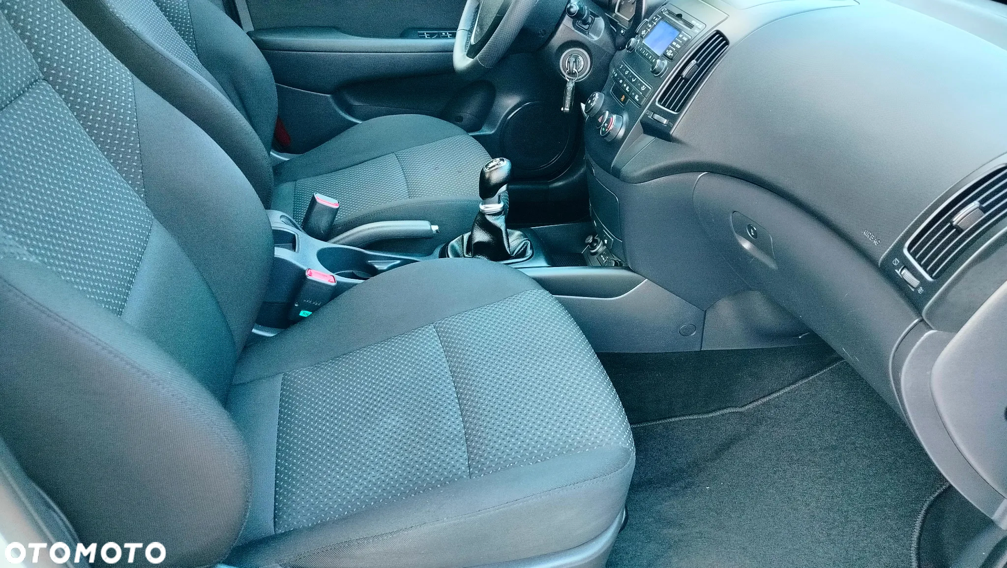 Hyundai i30 1.4 Edition 20 - 19