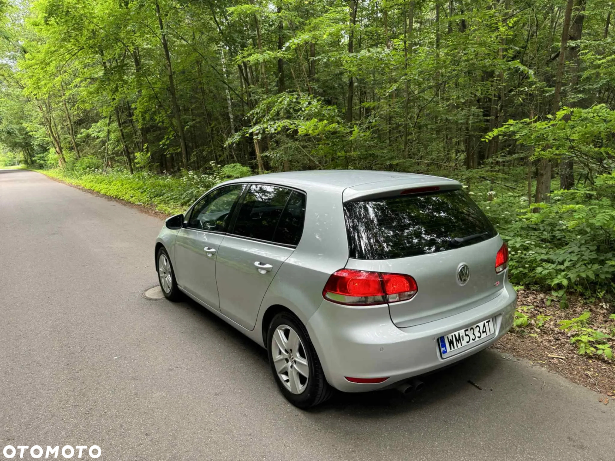 Volkswagen Golf VI 2.0 TDI Comfortline - 4