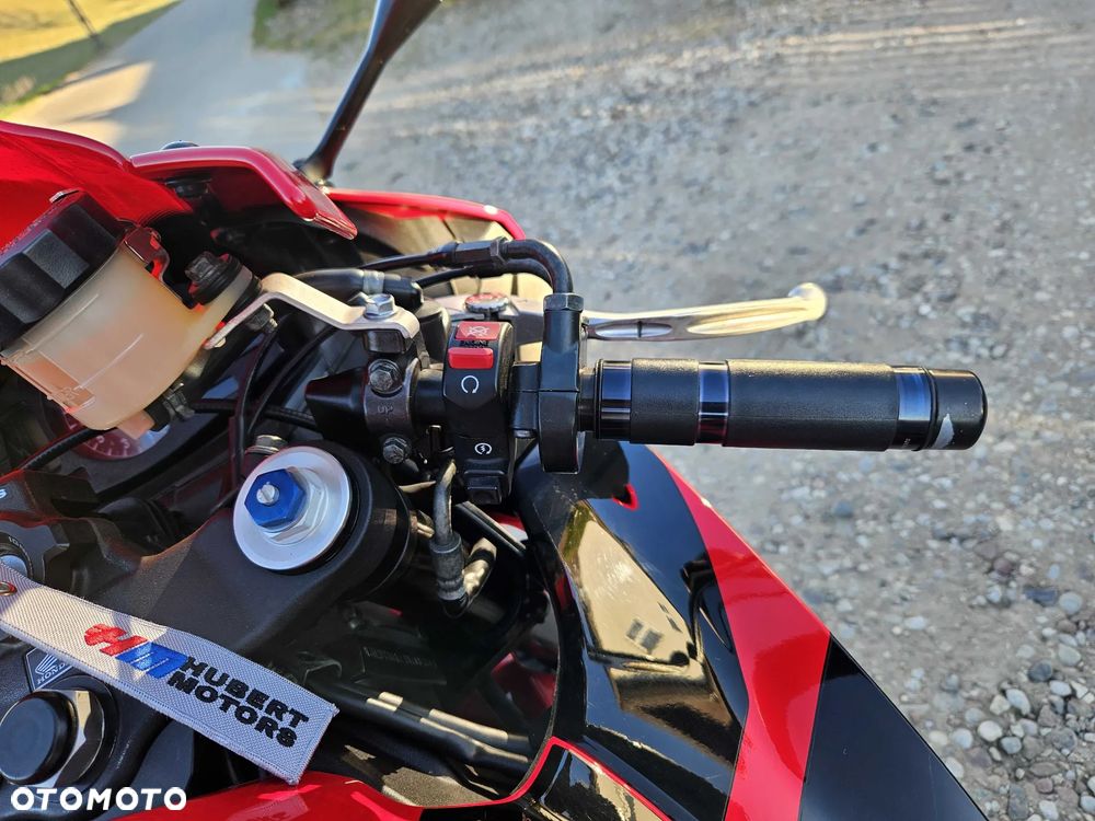 Honda CBR - 21