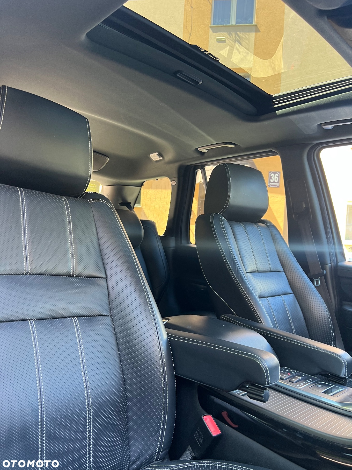 Land Rover Range Rover Sport S 3.0SD V6 HSE - 24
