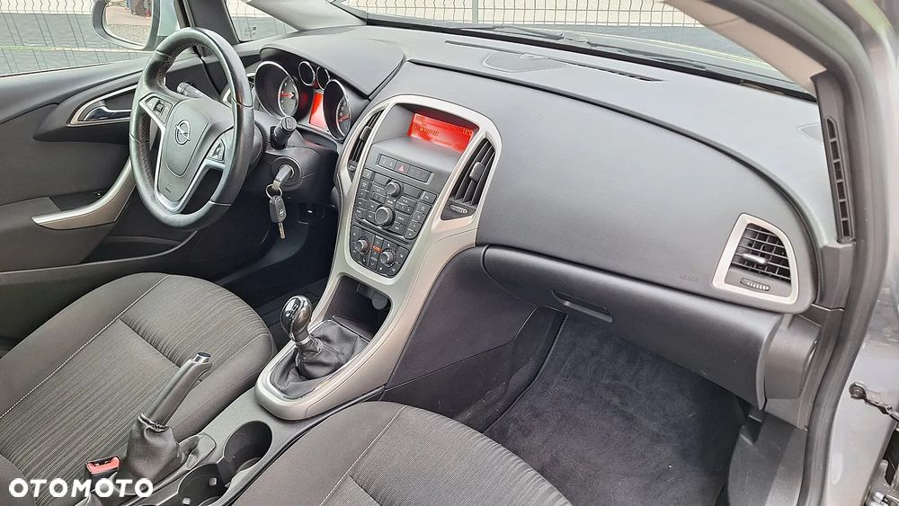 Opel Astra 1.4 Turbo - 18