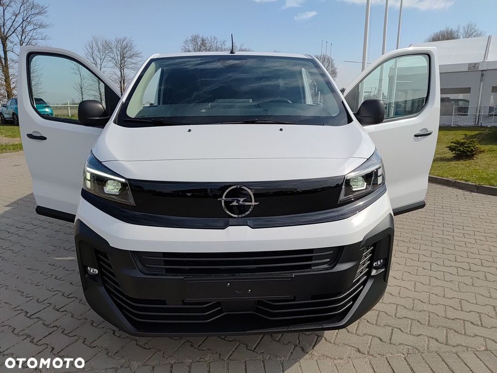 Opel Vivaro Vivaro Furgon XL Diesel 2.2 150 KM Manual - 16