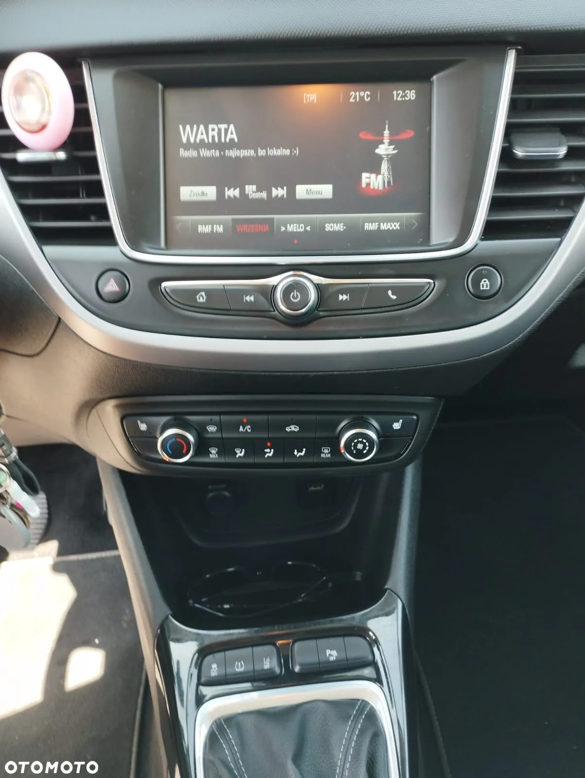 Opel Crossland X 1.2 Design Line - 8
