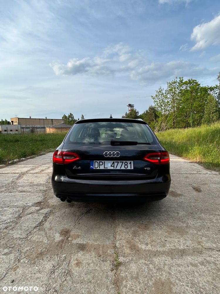 Audi A4 Avant 2.0 TDI Multitronic - 8