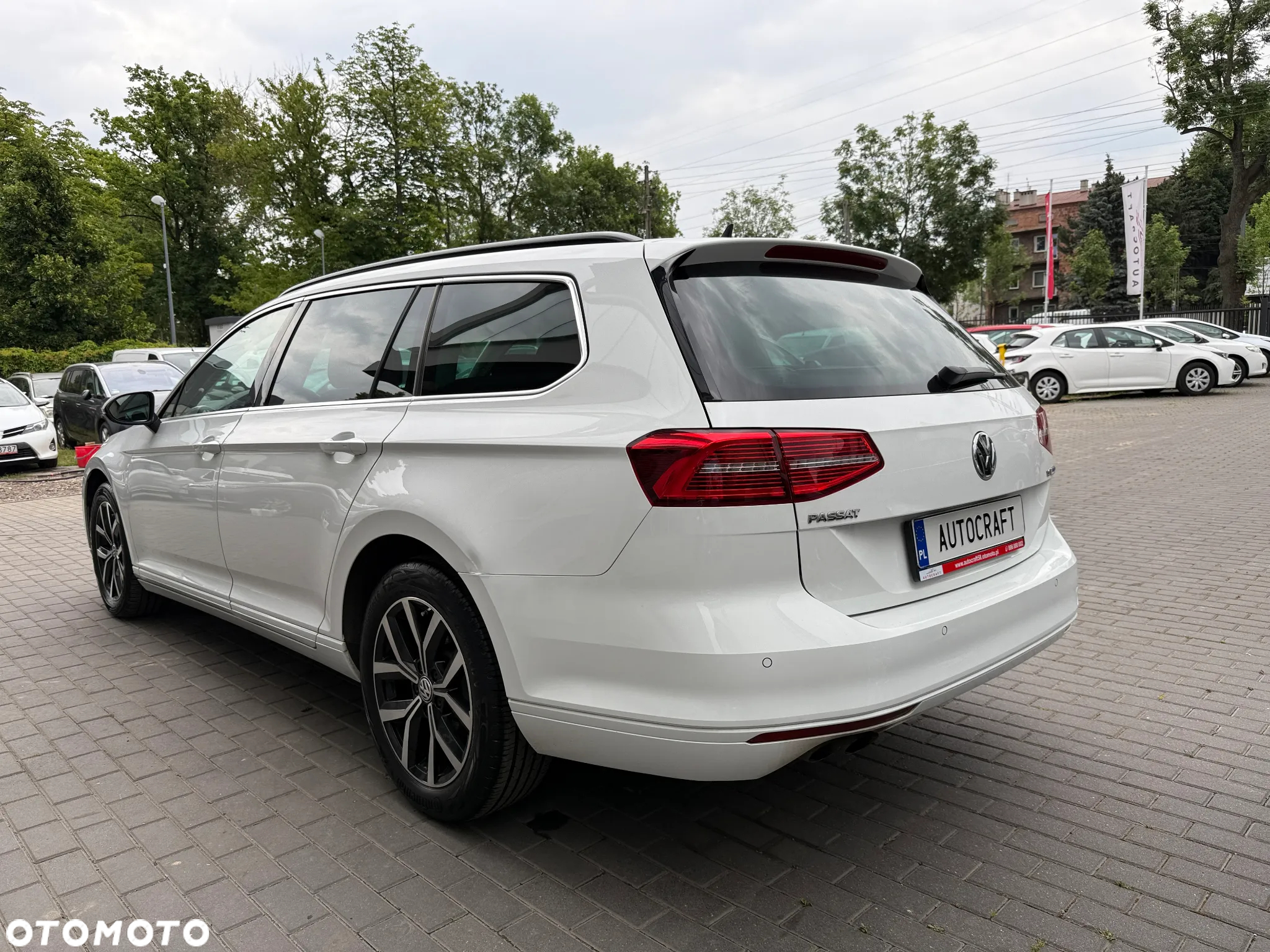 Volkswagen Passat 1.8 TSI BMT Comfortline - 33
