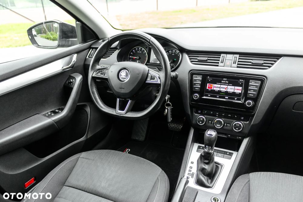 Skoda Octavia 2.0 TDI 4x4 Style DSG - 29