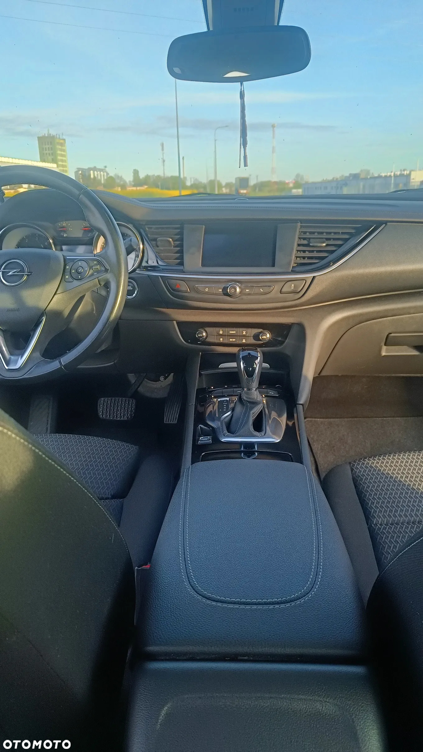 Opel Insignia - 16