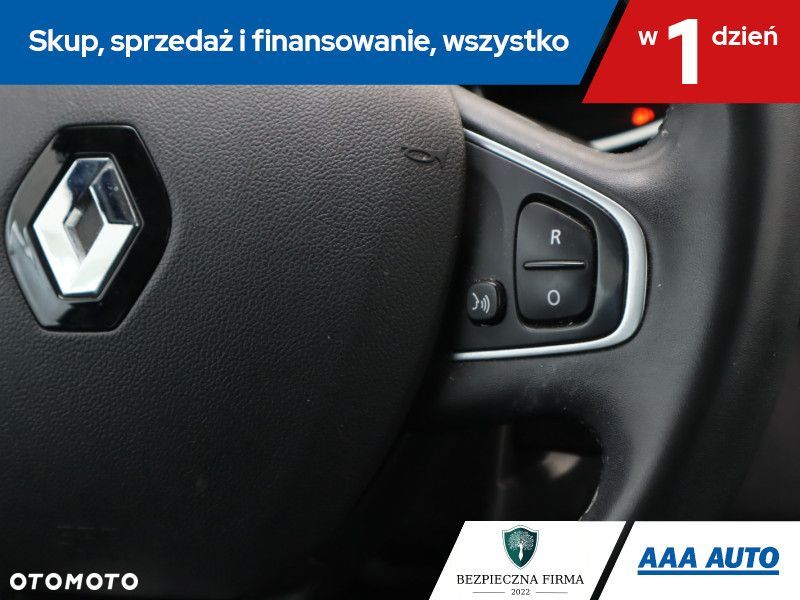 Renault Clio - 18