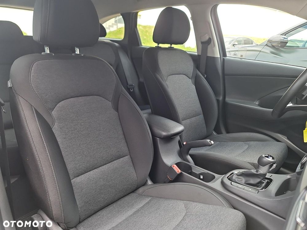 Hyundai i30 1.0 T-GDI Smart DCT - 23