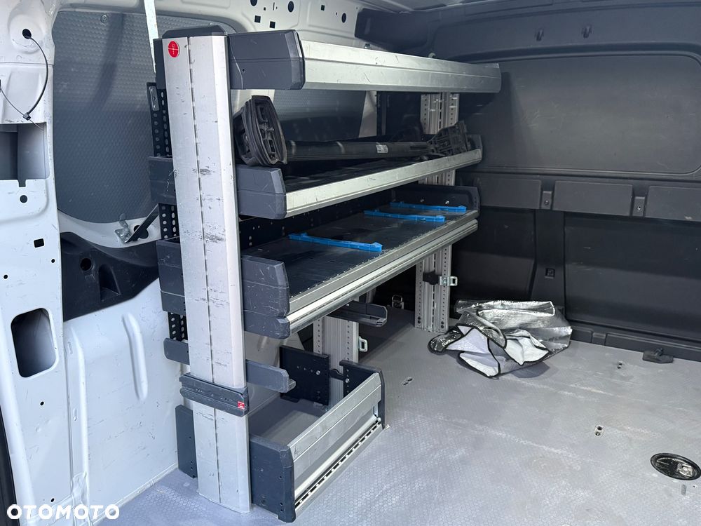 Volkswagen Caddy - 18