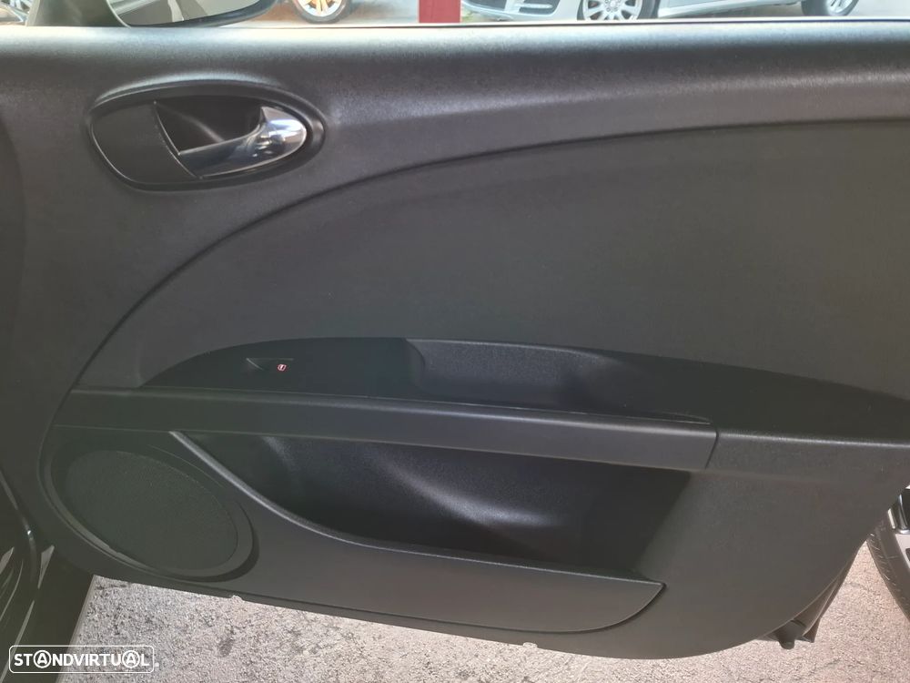 SEAT Leon 2.0 TDI FR - 24