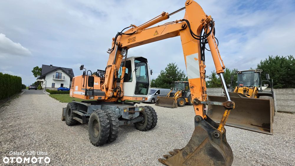 Liebherr A312 - 9