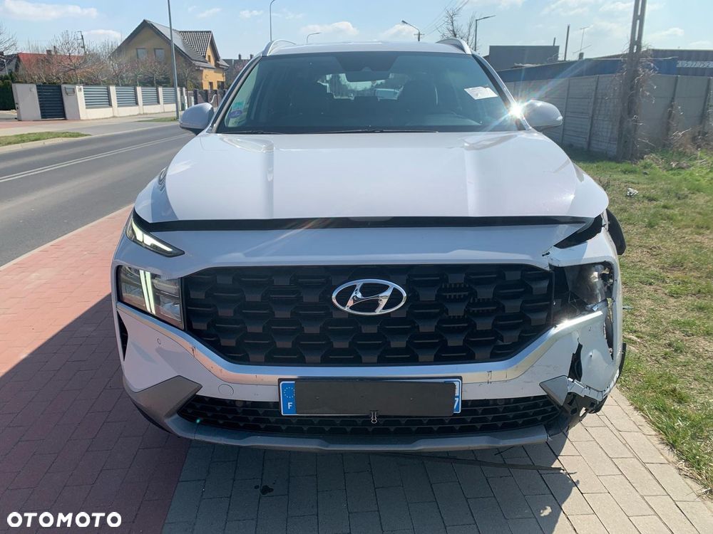 Hyundai Santa Fe ver-1-6-t--gdi-hev-executive - 8