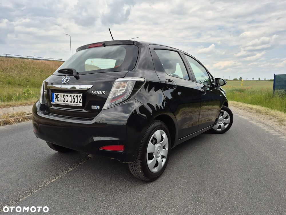 Toyota Yaris 1.5 VVT-i Comfort - 14