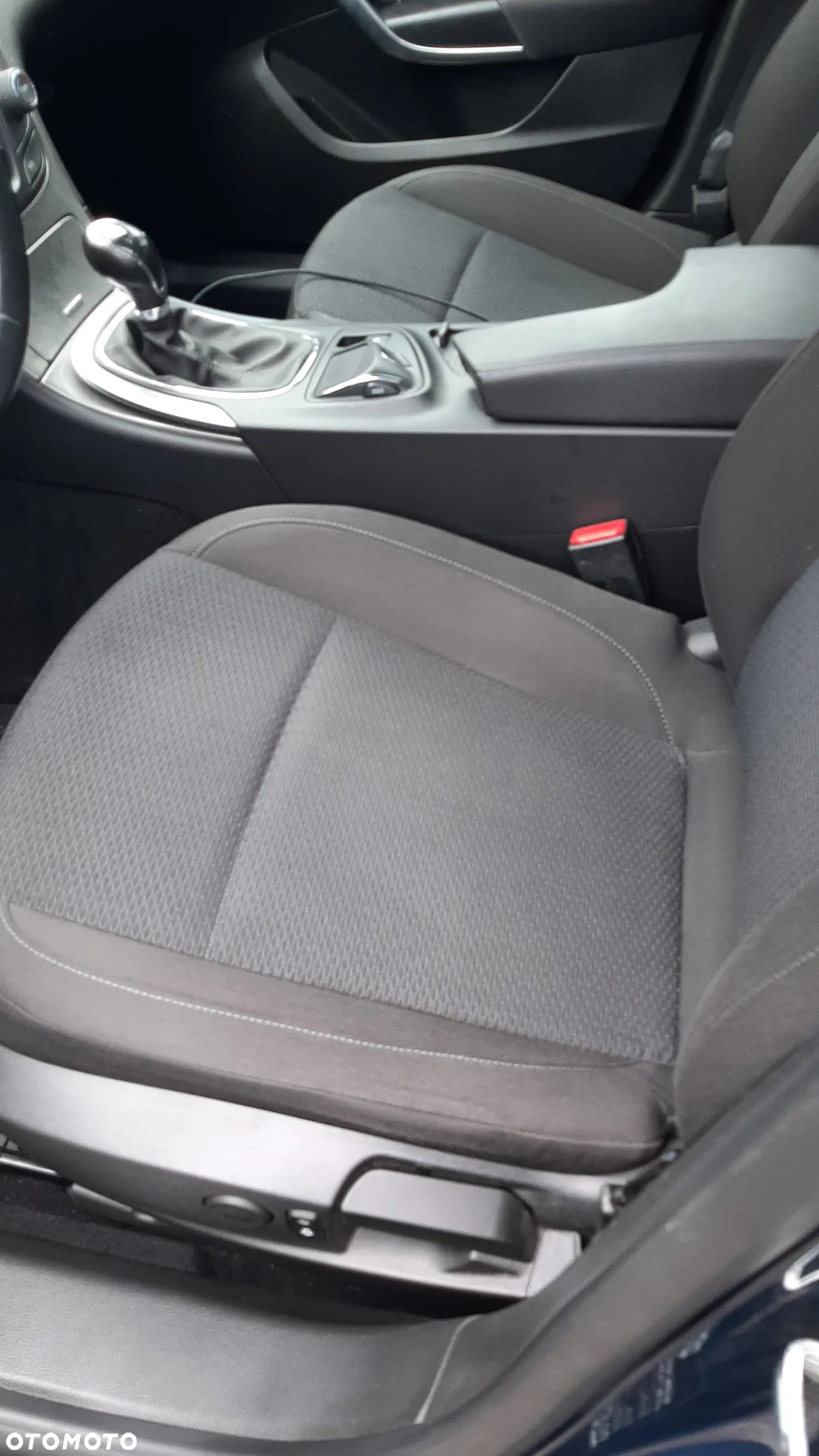 Opel Insignia - 10
