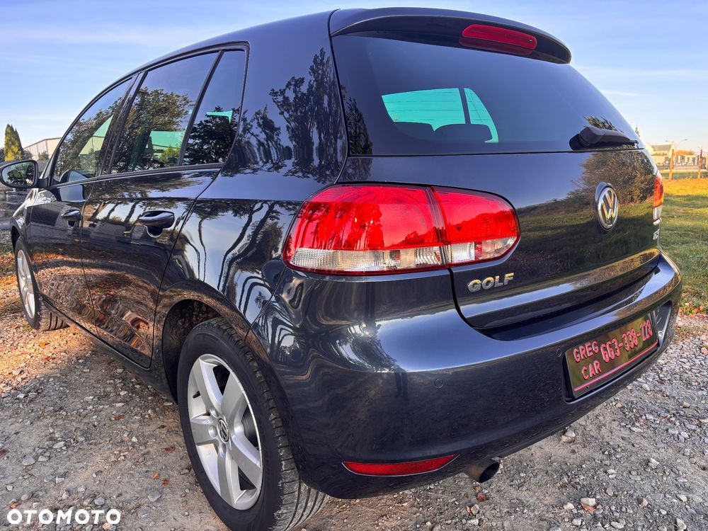 Volkswagen Golf - 21