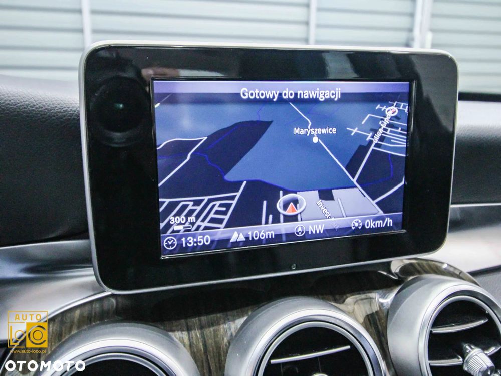 Mercedes-Benz Klasa C 300 9G-TRONIC AMG Line - 19