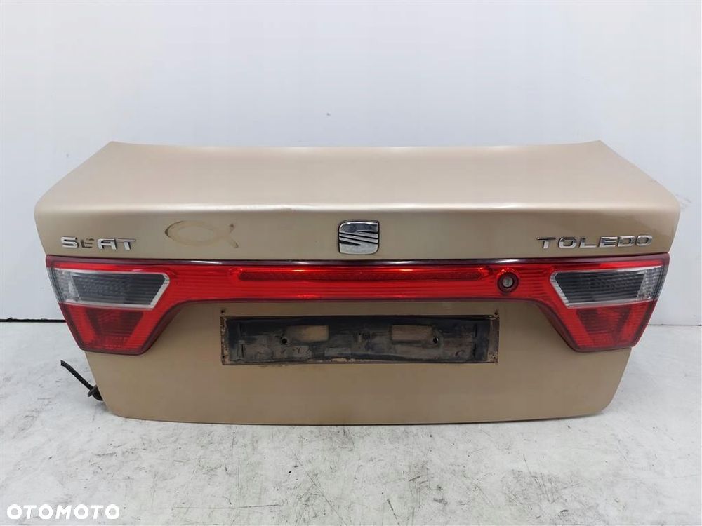 Klapa tył tylna BAGAŻNIKA Seat Toledo II SEDAN 1999-2004 Złoty S1N - 1