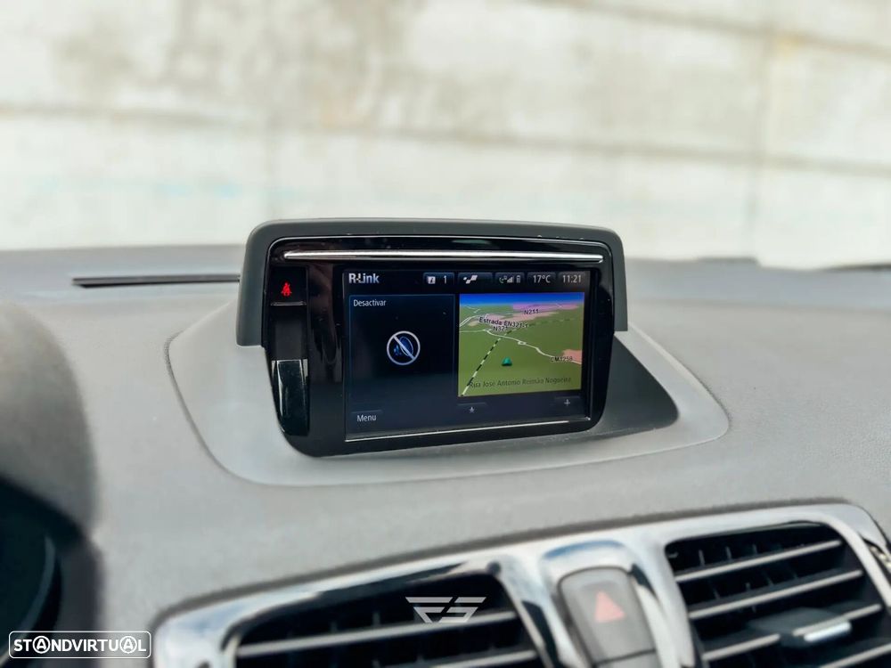 Renault Mégane Coupe 2.0 T RS - 25