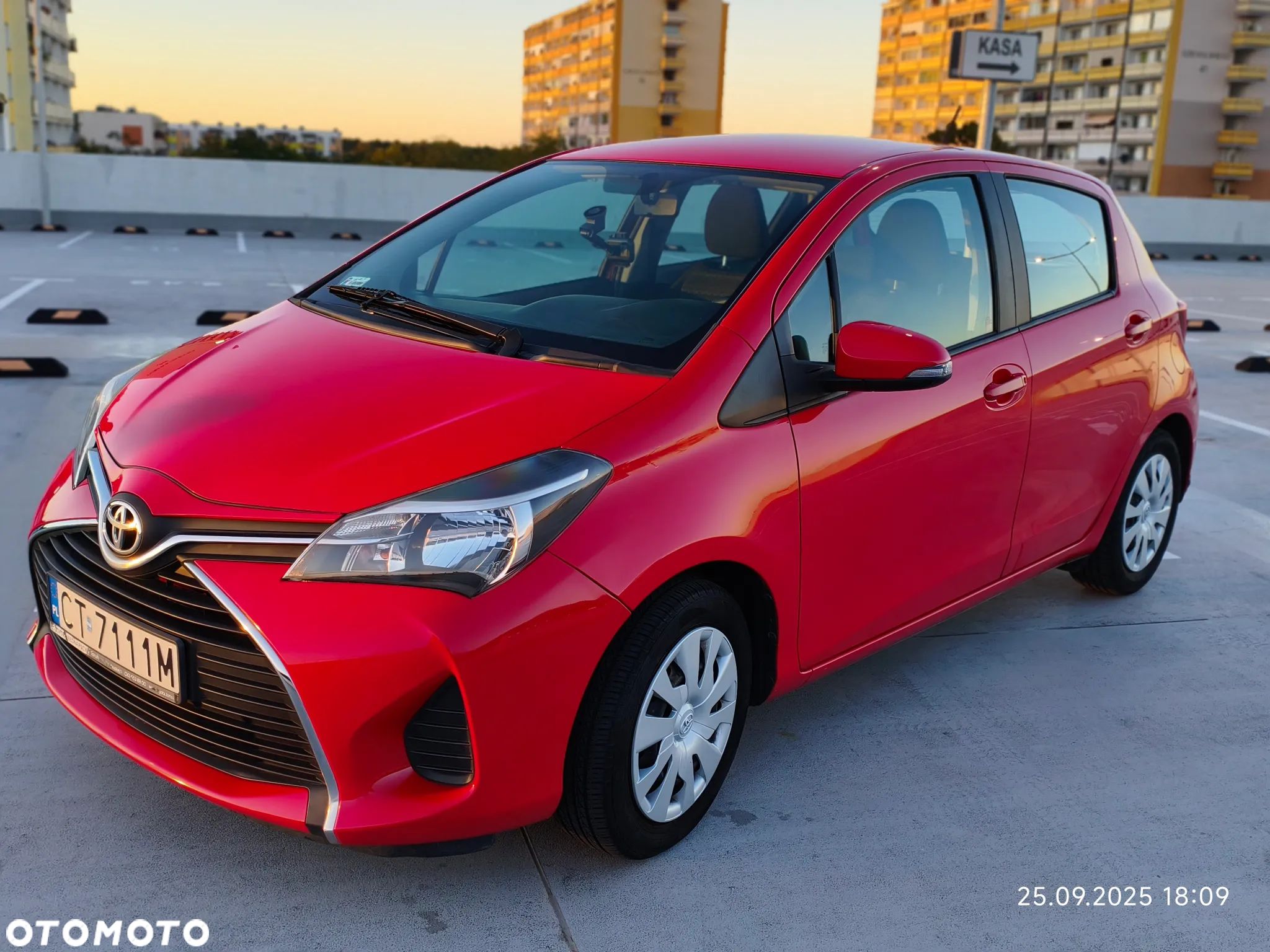 Toyota Yaris 1.0 Active - 1