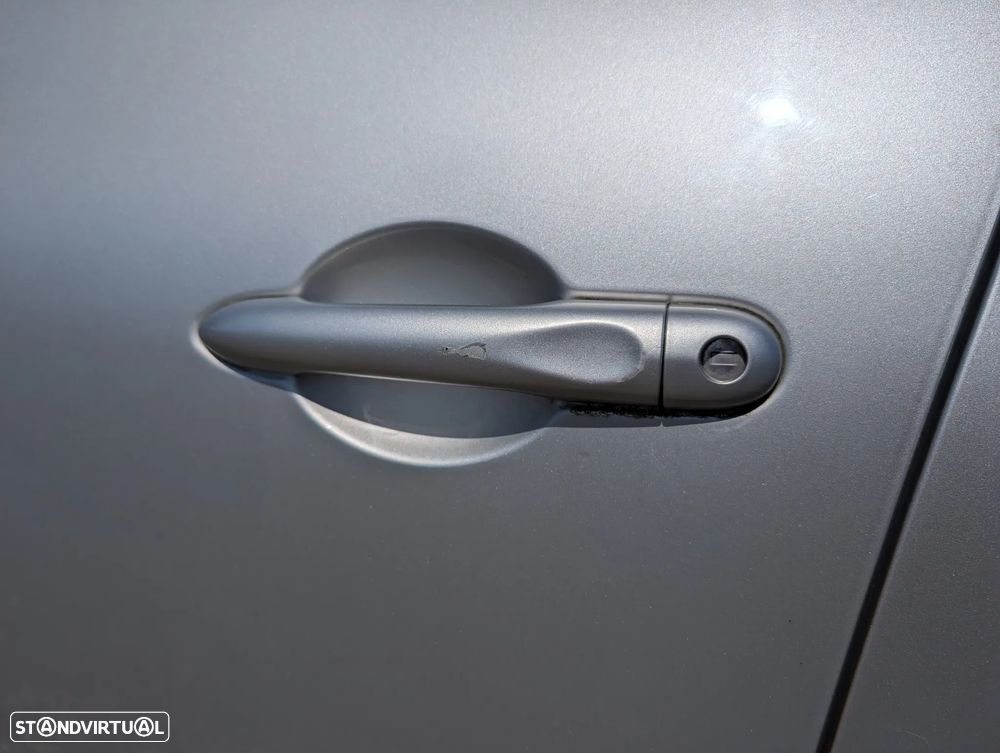 Renault Clio 0.9 TCE Dynamique S - 10