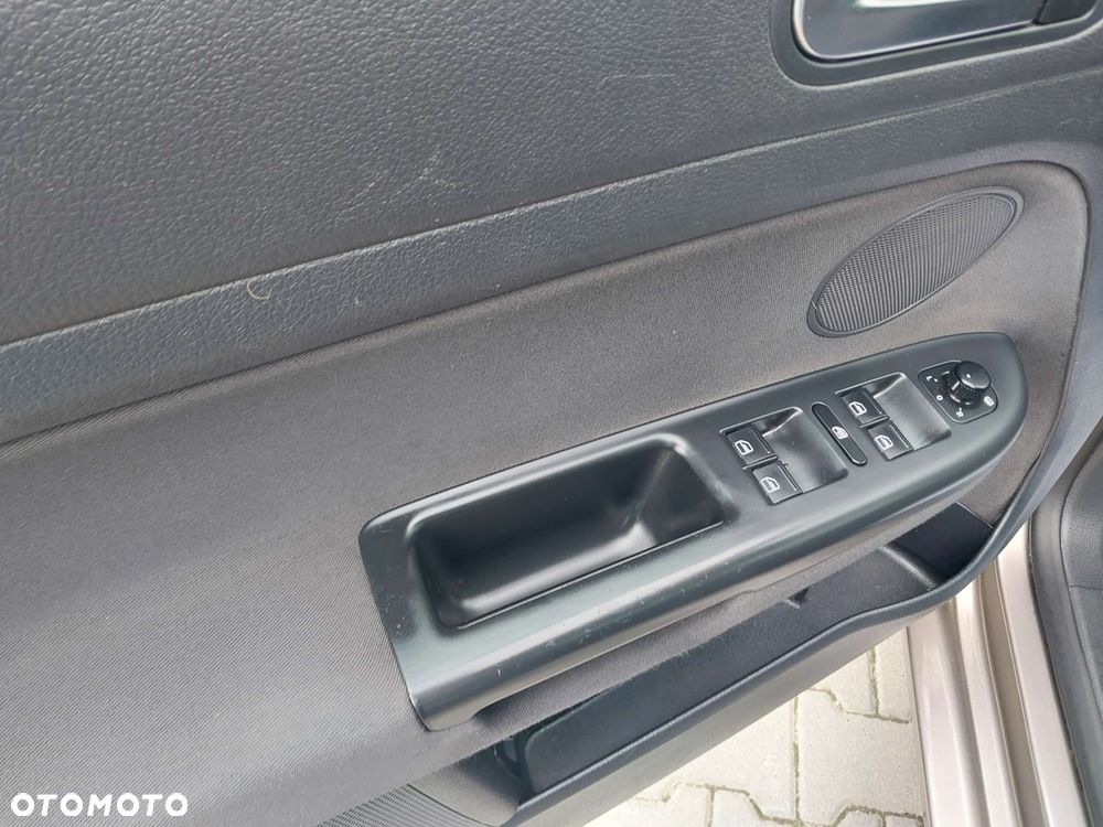Volkswagen Golf Plus 1.4 TSI Team - 10