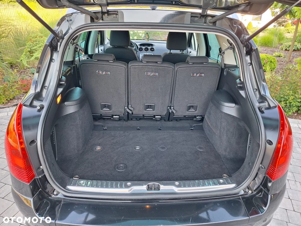 Peugeot 308 120 VTi Family - 14