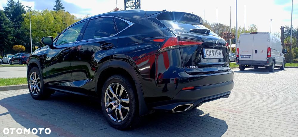 Lexus NX 300 - 9
