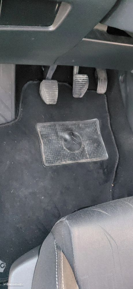 Citroën C4 HDi 90 Attraction - 18