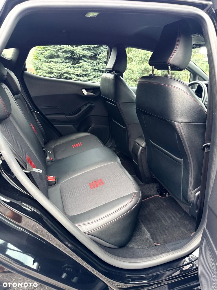 Ford Fiesta 1.0 EcoBoost S&S ST-LINE X - 31