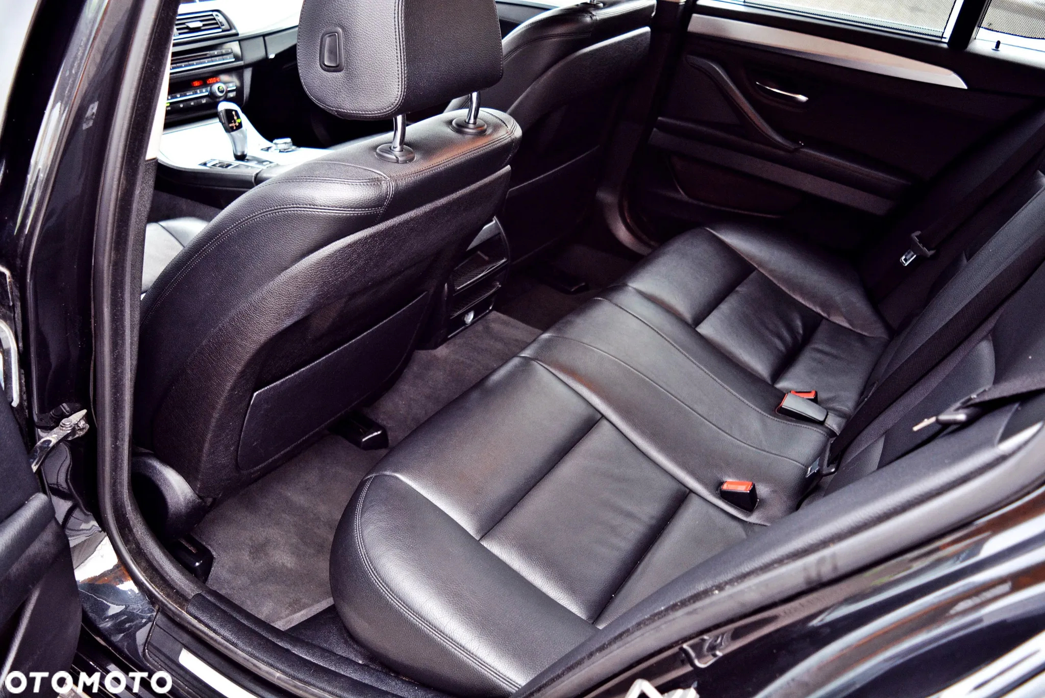 BMW Seria 5 525d xDrive Touring - 19
