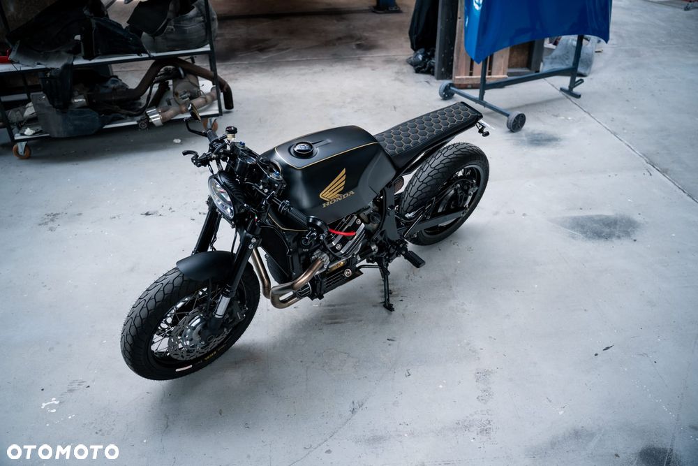 Honda CX - 24