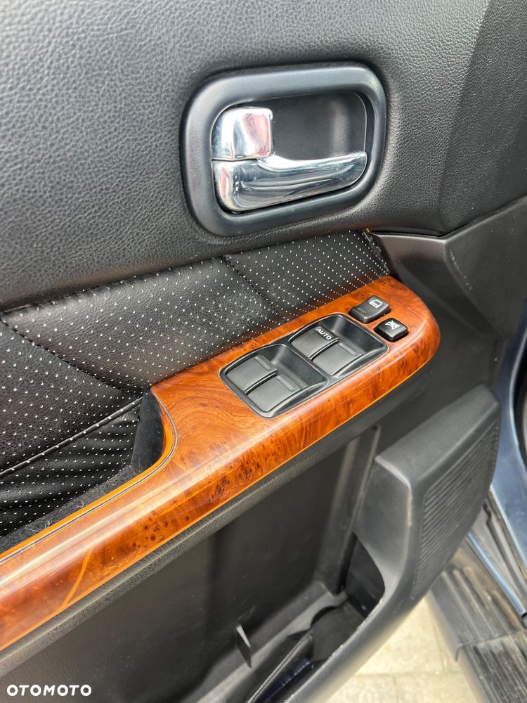 Nissan Patrol 3.0 DiT Luxury 7os - 13